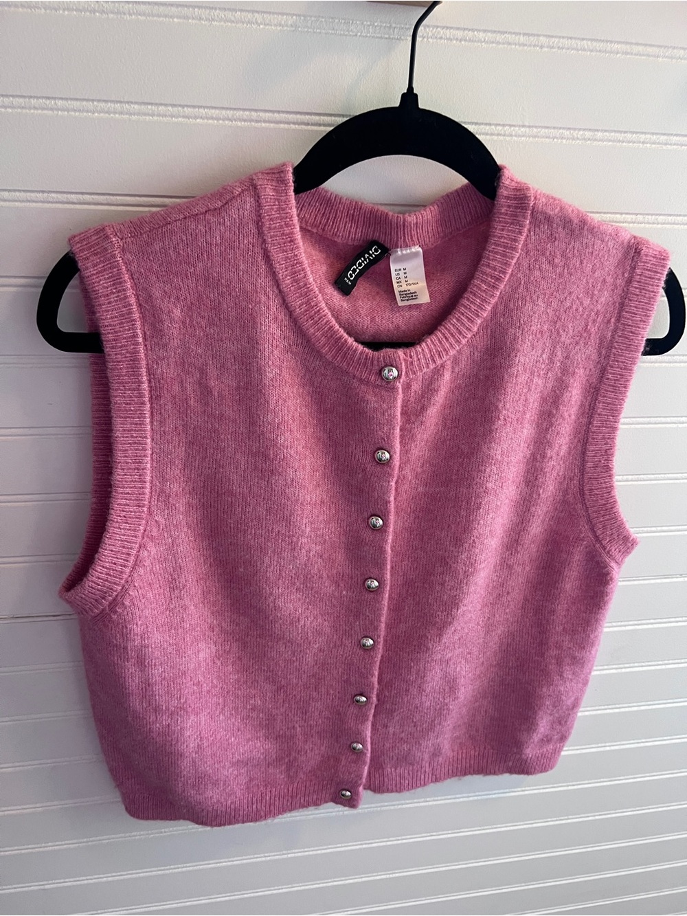H&M Pink Sleeveless Button-Front Knit Vest